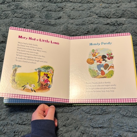 Disney Nursery Rhymes Read-Along Storybook and CD - Picture 12 of 16